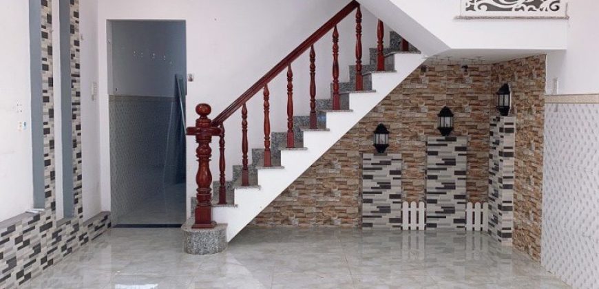 Bán nhà lầu hẻm 98 Phạm Ngũ Lão 2 mặt tiền thổ cư hoàn công 50m2 giá 2.39 tỷ