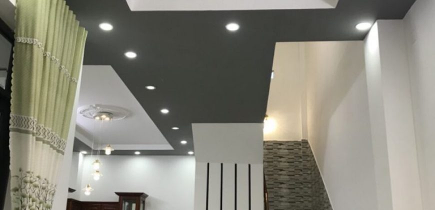 Bán nhà mới xây trệt lầu ehrm 379 lộ ngân hàng thổ cư 50m2 giá 1.99 tỷ thiết kế sang trọng đẹp mắt